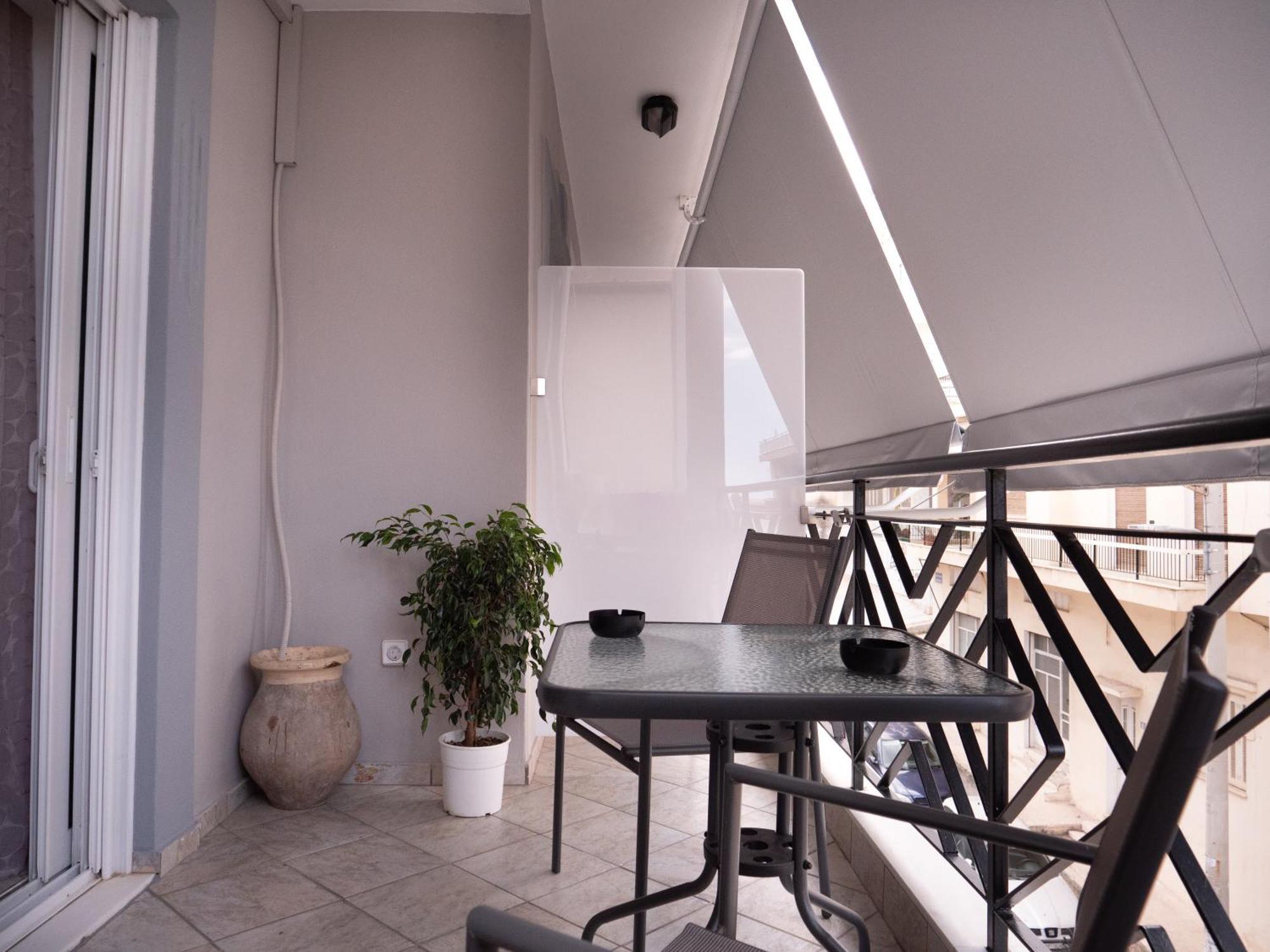 Athina'S Home Piraeus Bagian luar foto