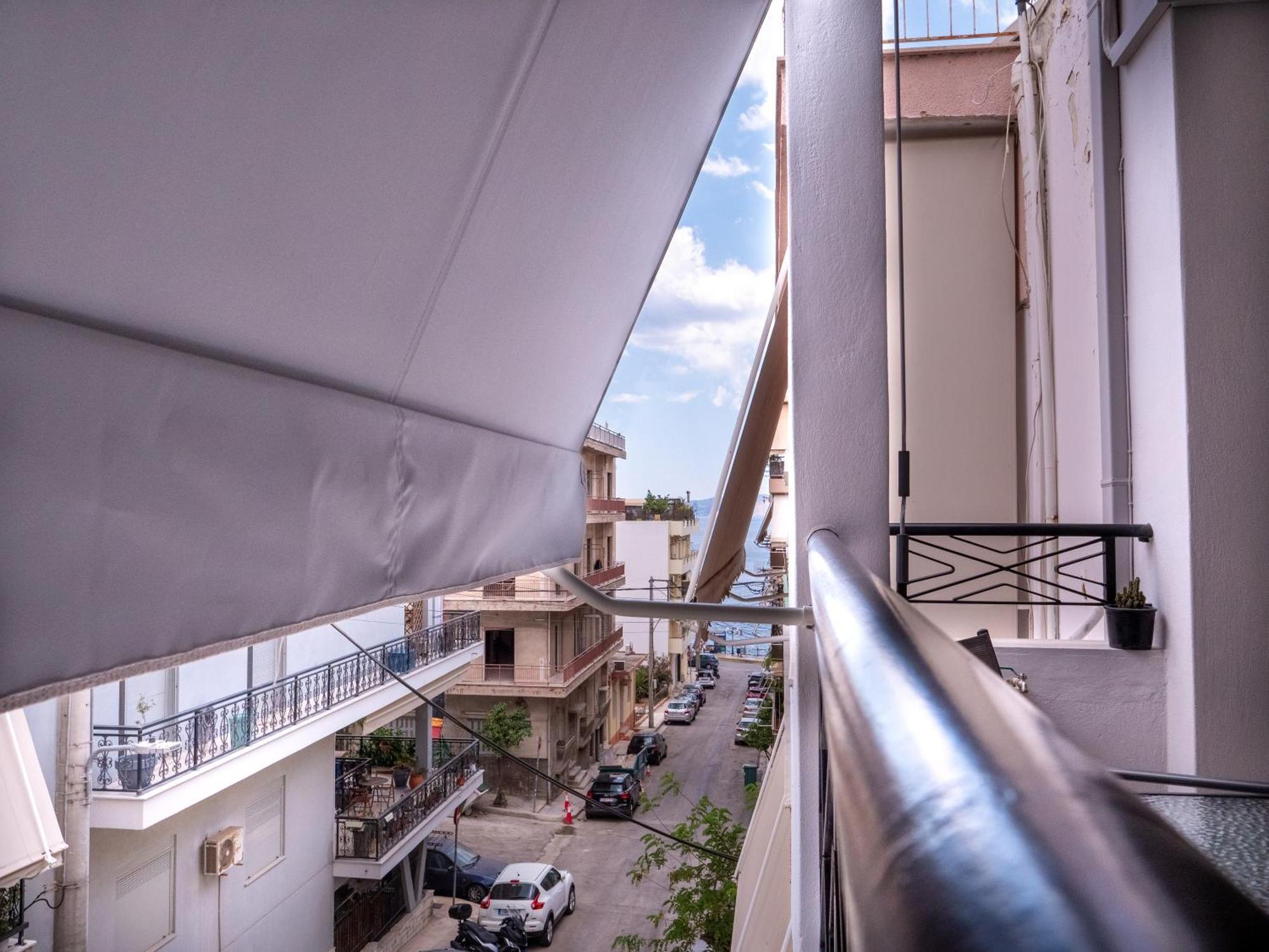 Athina'S Home Piraeus Bagian luar foto